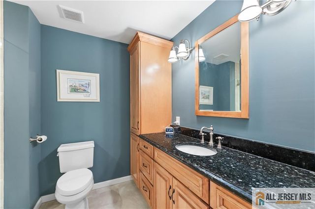 28 Garfield Way, Montgomery, NJ 08540