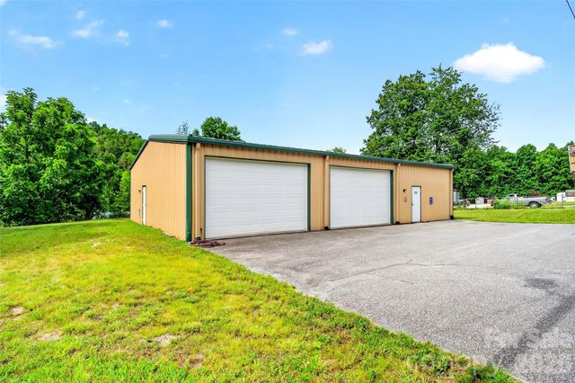533 Catawba River Road, Old Fort, NC 28762