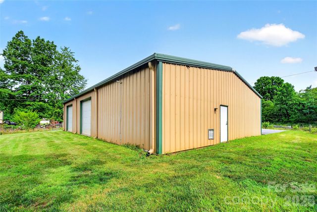 533 Catawba River Road, Old Fort, NC 28762