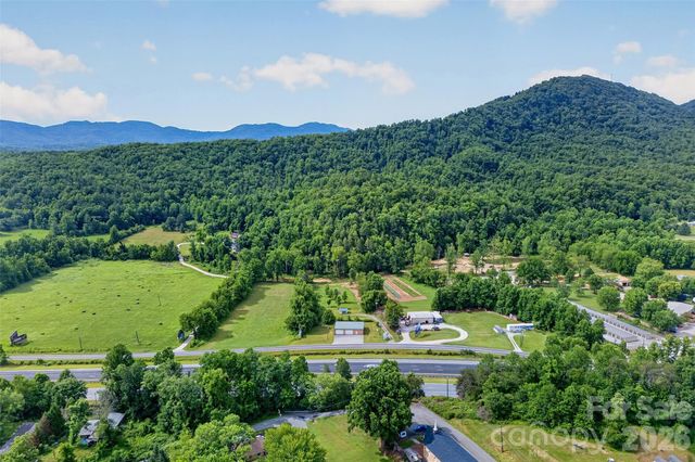 533 Catawba River Road, Old Fort, NC 28762