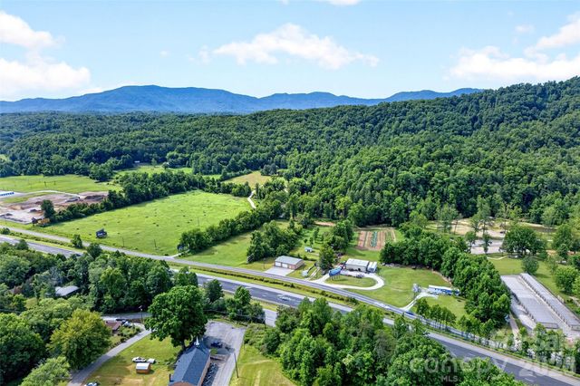 533 Catawba River Road, Old Fort, NC 28762