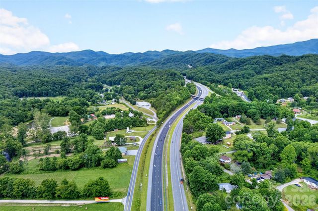 533 Catawba River Road, Old Fort, NC 28762