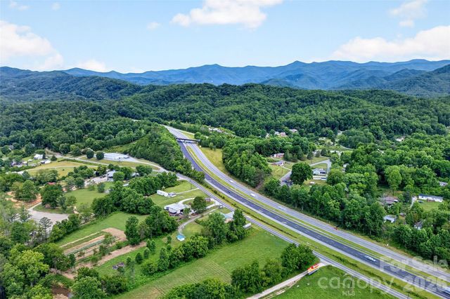 533 Catawba River Road, Old Fort, NC 28762