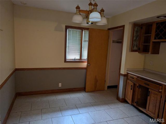 645 Shepley Drive, Unincorporated, MO 63137