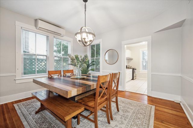 1607 Avenue L, Galveston, TX 77550