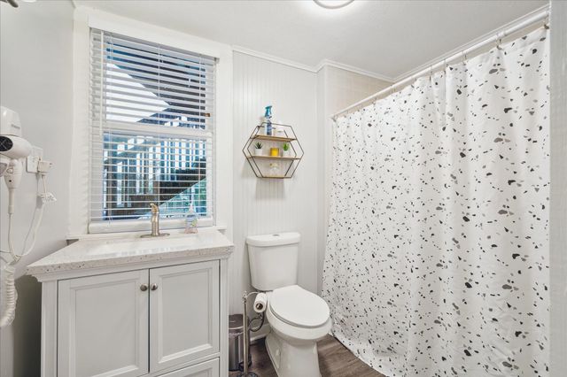 1607 Avenue L, Galveston, TX 77550