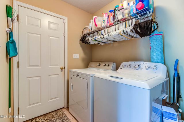 321 Woodcrest Drive, Long Beach, MS 39560