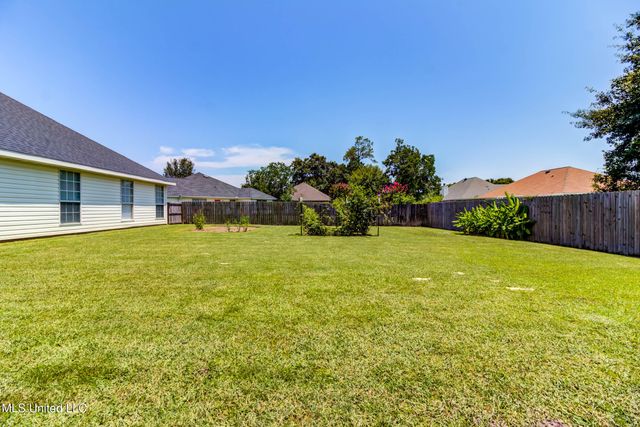 321 Woodcrest Drive, Long Beach, MS 39560
