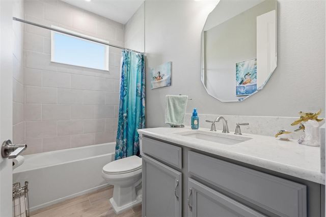 33805 CASTAWAY LOOP, Wesley Chapel, FL 33543