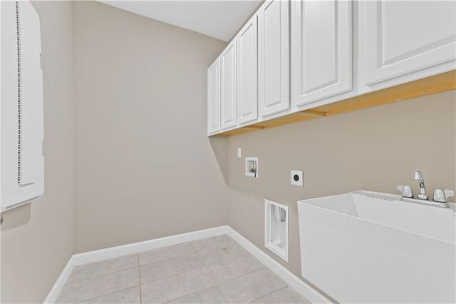 4832 Miller Ridge, Buford, GA 30518