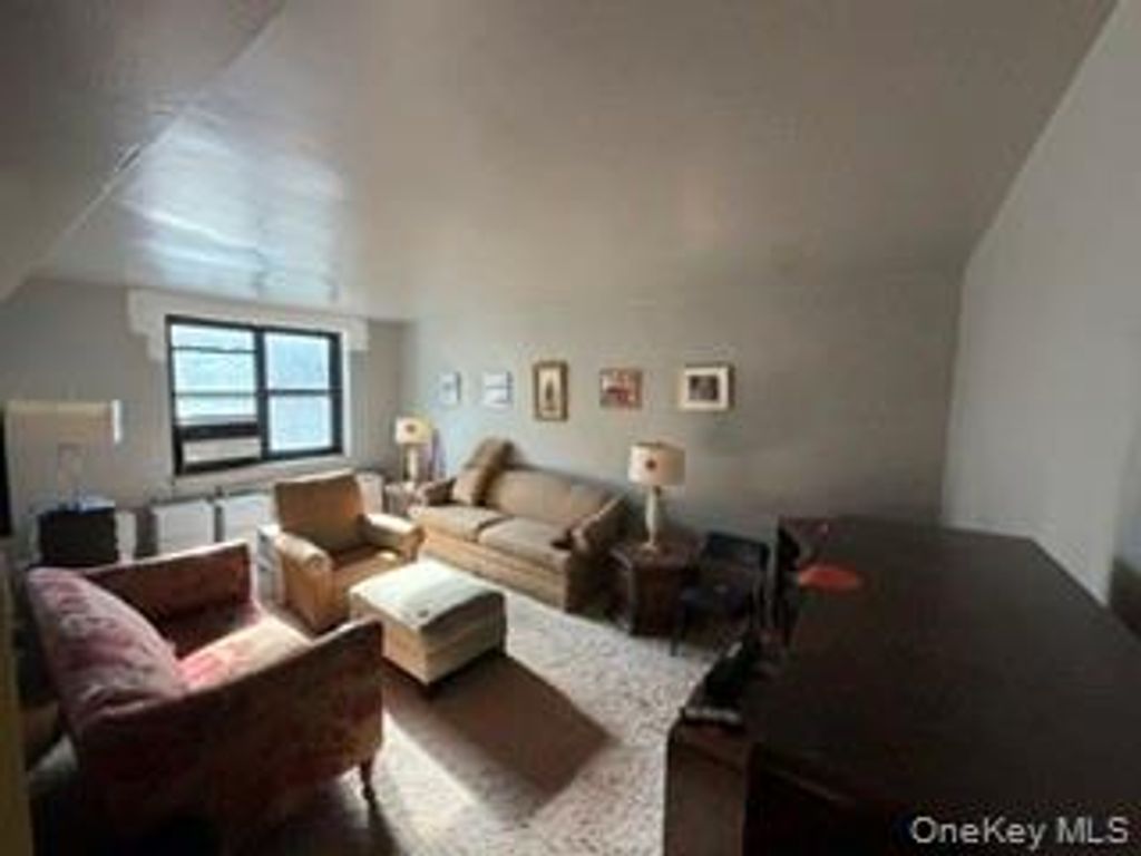 32-43 90th Street 504, East Elmhurst, NY 11369 — photo 2