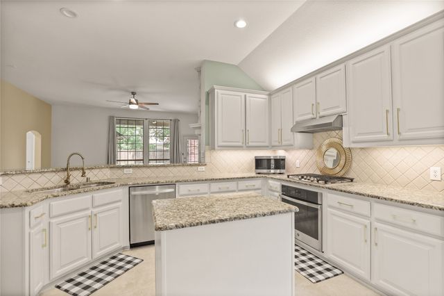 1900 Woodway Drive, Mckinney, TX 75071