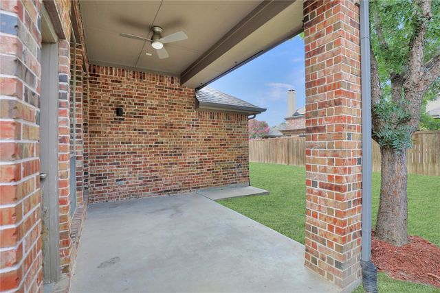 1900 Woodway Drive, Mckinney, TX 75071