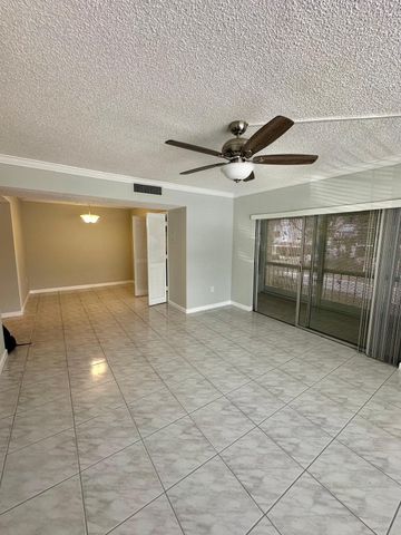 4158 Inverrary Drive 202, Lauderhill, FL 33319