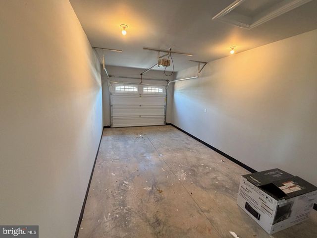 303 RINE DR, Shippensburg, PA 17257