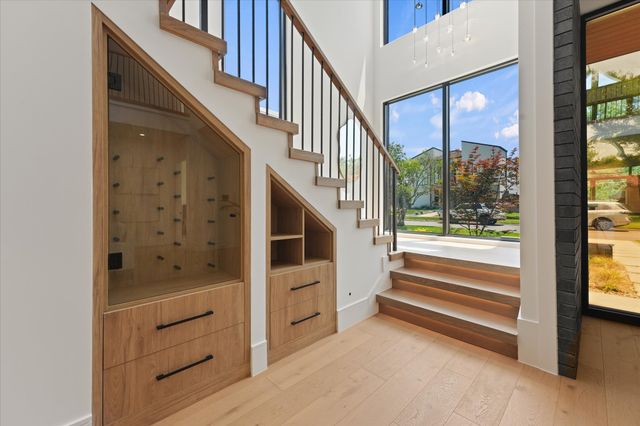 7619 Kenwell Street, Dallas, TX 75209