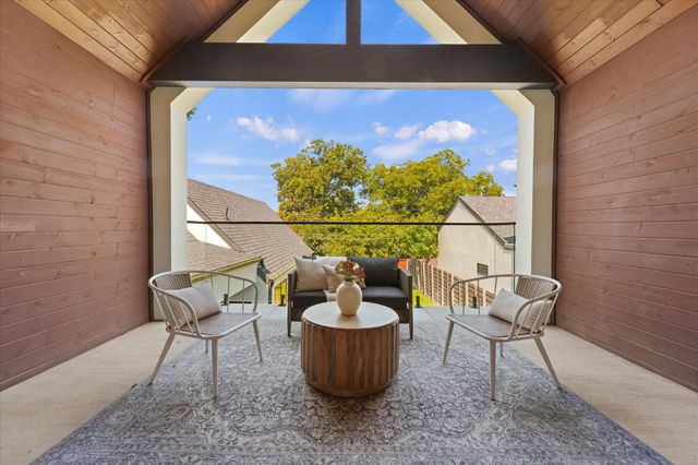 7619 Kenwell Street, Dallas, TX 75209