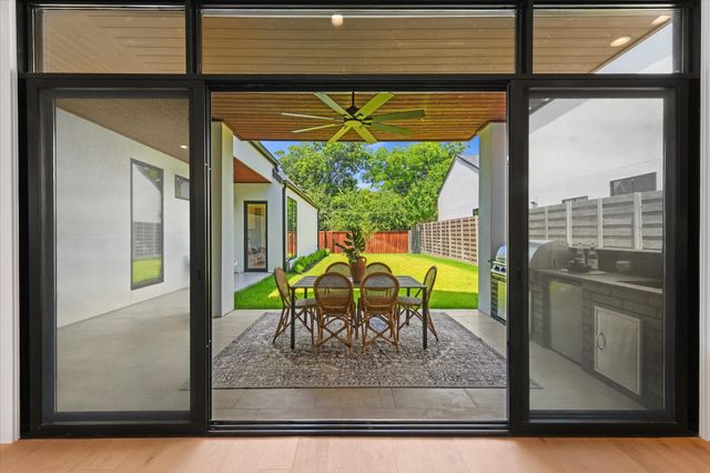 7619 Kenwell Street, Dallas, TX 75209