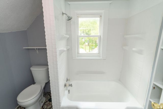 309 S Shore Drive, Elkhart, IN 46516