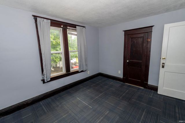 309 S Shore Drive, Elkhart, IN 46516