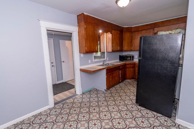 309 S Shore Drive, Elkhart, IN 46516