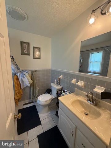 12601 LIVINGSTON RD, Fort Washington, MD 20744