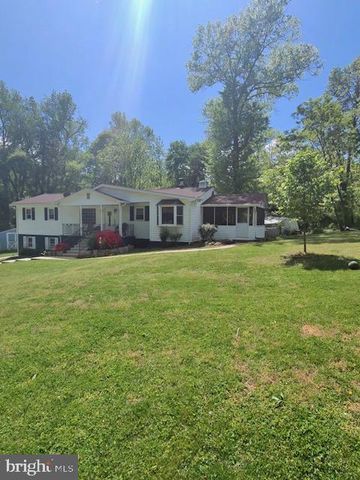 12601 LIVINGSTON RD, Fort Washington, MD 20744
