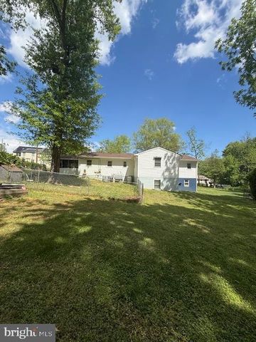 12601 LIVINGSTON RD, Fort Washington, MD 20744