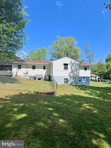 12601 LIVINGSTON RD, Fort Washington, MD 20744