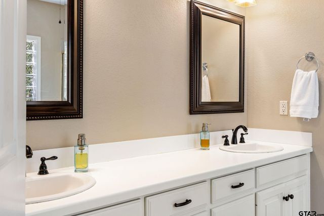211 Turtle Creek, Sulphur Springs, TX 75482