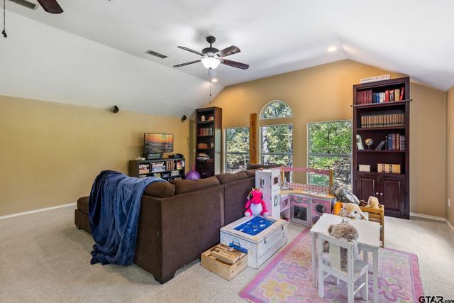 211 Turtle Creek, Sulphur Springs, TX 75482
