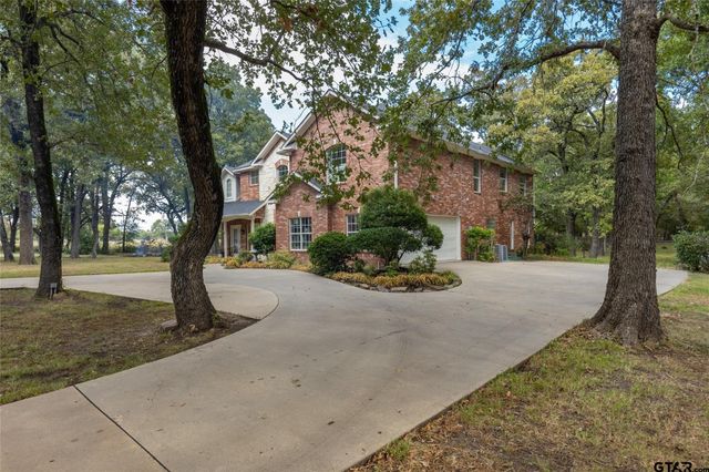 211 Turtle Creek, Sulphur Springs, TX 75482