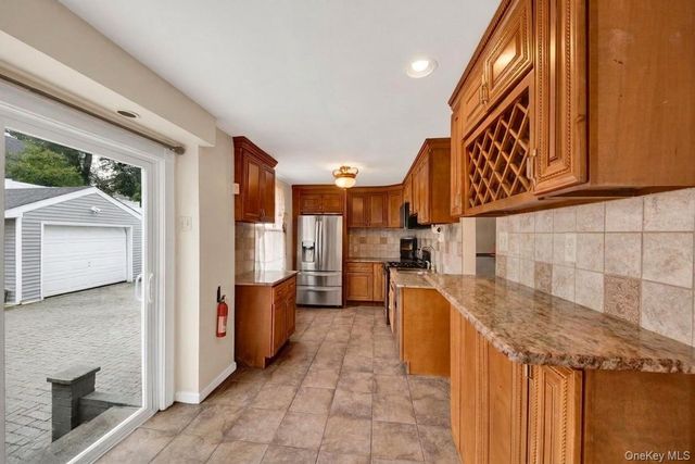 115 Young Avenue, Yonkers, NY 10710