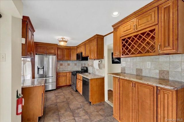 115 Young Avenue, Yonkers, NY 10710
