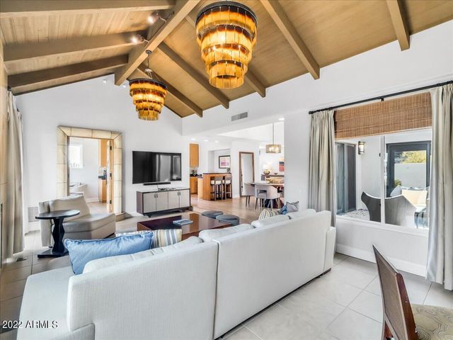 6000 E Camelback Road 7707, Scottsdale, AZ 85251