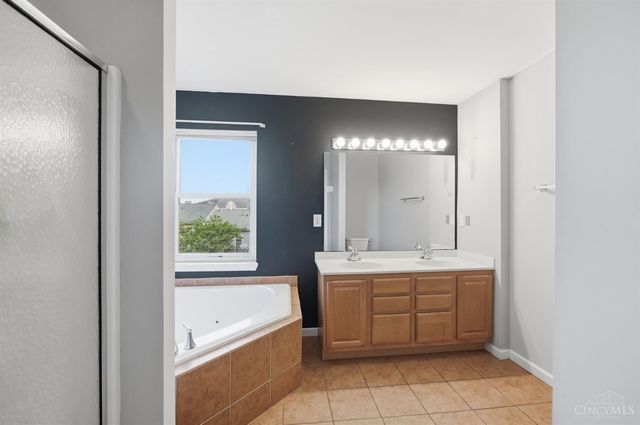 710 W Court Street, Cincinnati, OH 45203