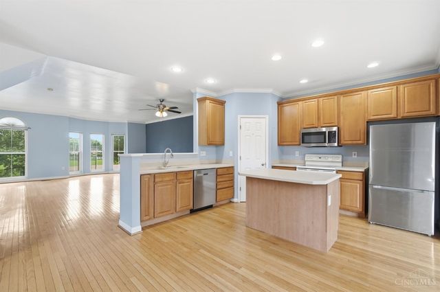710 W Court Street, Cincinnati, OH 45203