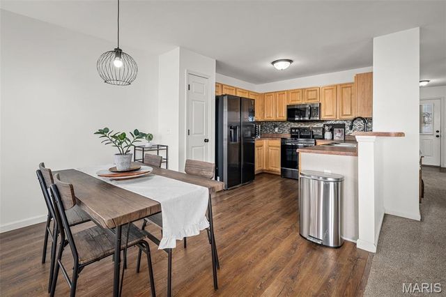 25 Rivers Bend Court, Moscow Mills, MO 63362