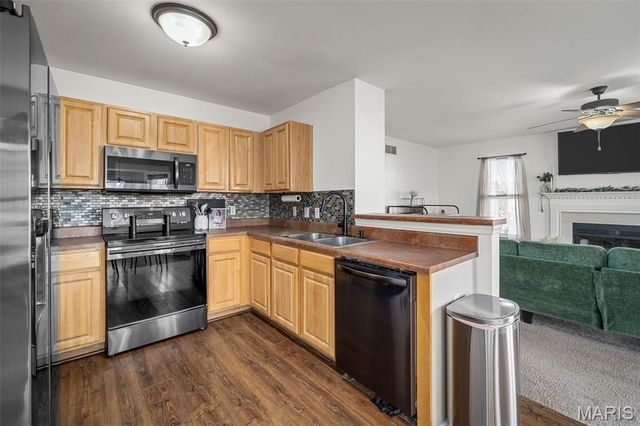 25 Rivers Bend Court, Moscow Mills, MO 63362