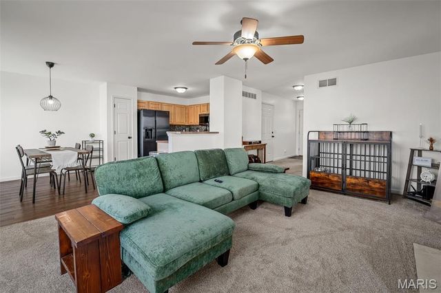 25 Rivers Bend Court, Moscow Mills, MO 63362