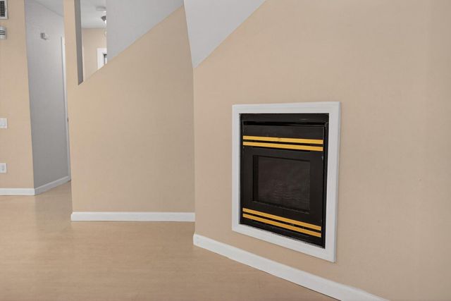 525 Samuel Way, Sacramento, CA 95838