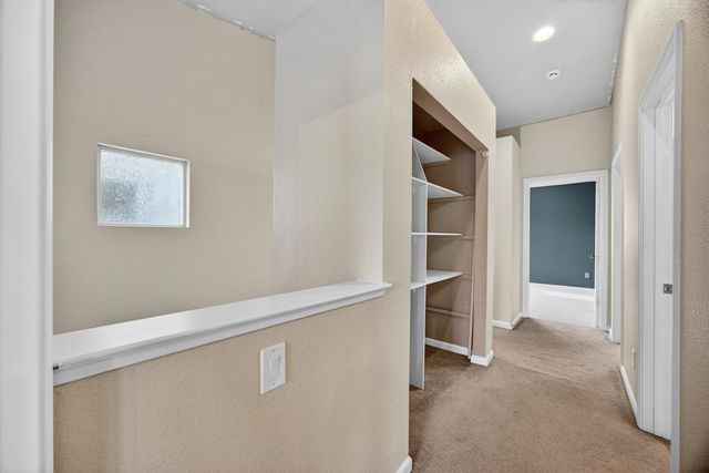 525 Samuel Way, Sacramento, CA 95838