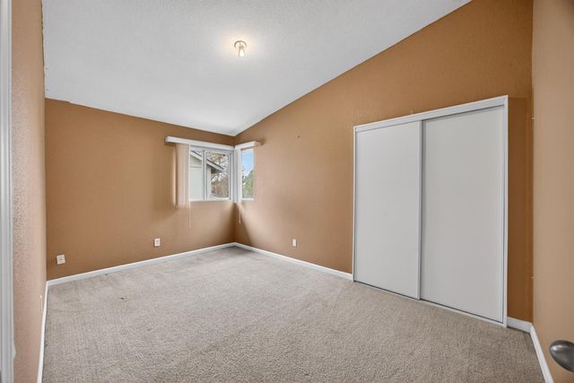 525 Samuel Way, Sacramento, CA 95838