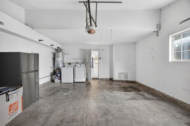 525 Samuel Way, Sacramento, CA 95838