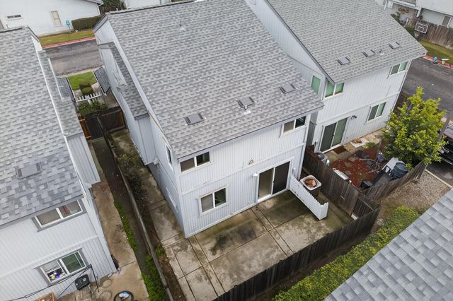 525 Samuel Way, Sacramento, CA 95838