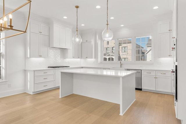 8025 Southvale Blvd, Franklin, TN 37064