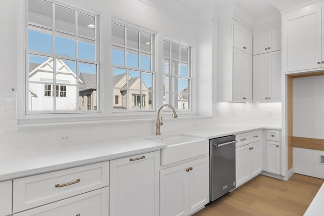 8025 Southvale Blvd, Franklin, TN 37064