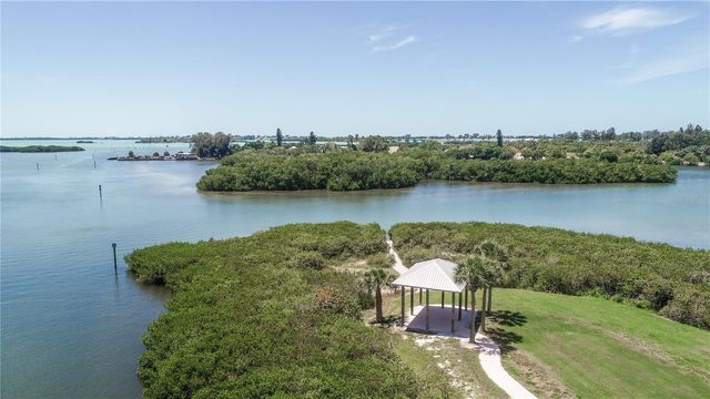 13113 GASPARILLA ROAD 405, Placida, FL 33946