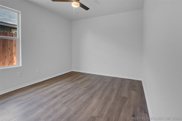 8653 E 160th Street S, Bixby, OK 74008