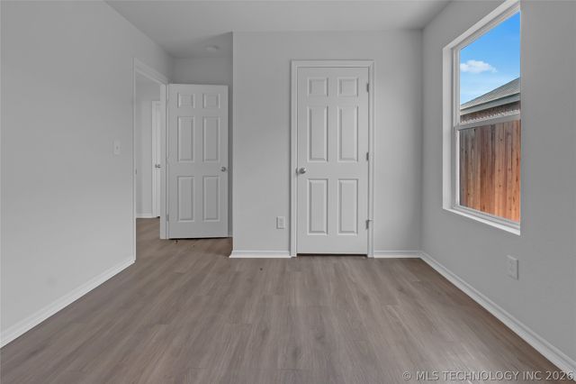 8653 E 160th Street S, Bixby, OK 74008